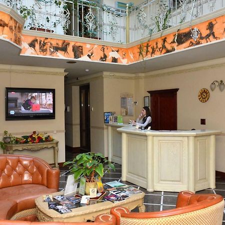 Atrium Hotel Ivano-Frankivsk Luaran gambar