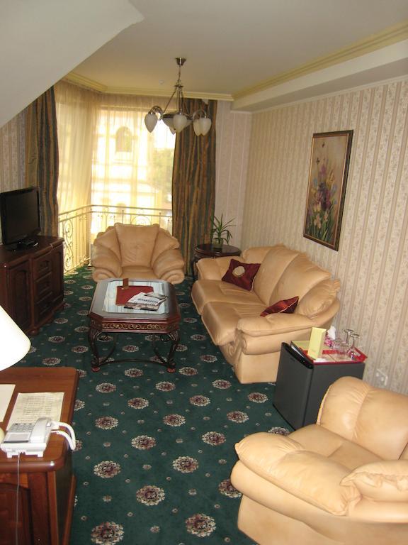 Atrium Hotel Ivano-Frankivsk Bilik gambar